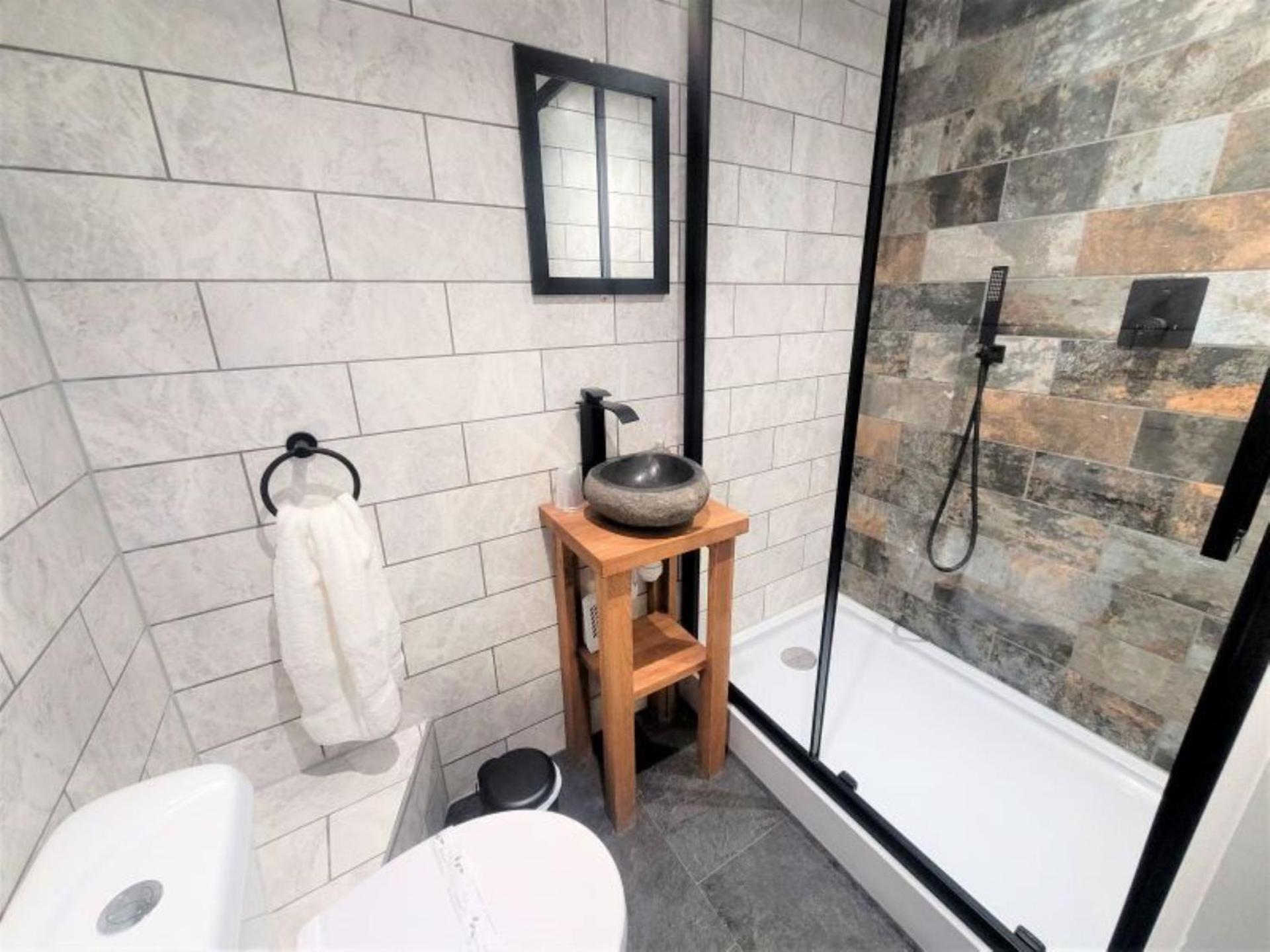 Nelson By The Docks Serviced Apartments By Roomsbooked Gloucester Dış mekan fotoğraf