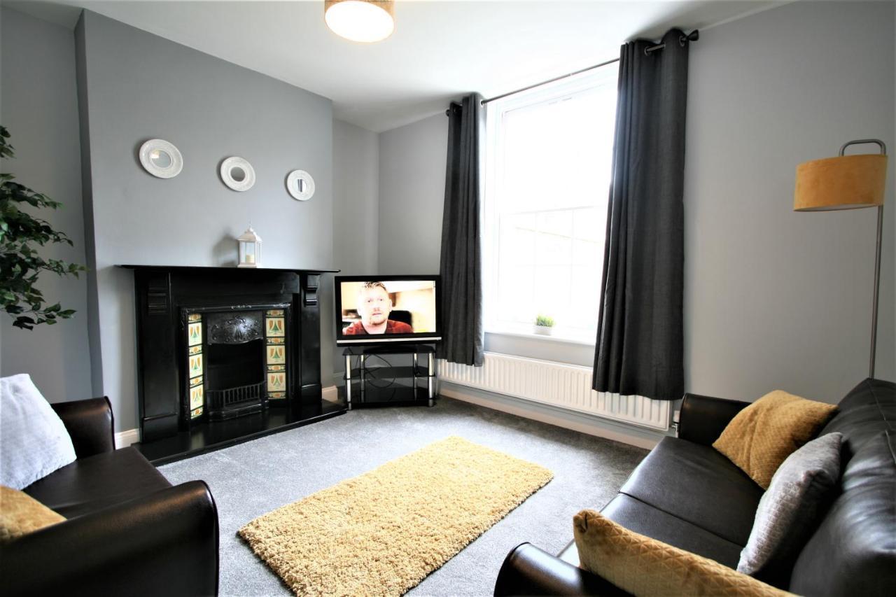 Nelson By The Docks Serviced Apartments By Roomsbooked Gloucester Dış mekan fotoğraf